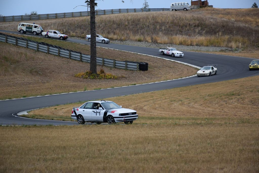 Name:  14188513_10210981338995650_5455161601229072288_o_zpscnssio7s.jpg
Views: 394
Size:  132.7 KB