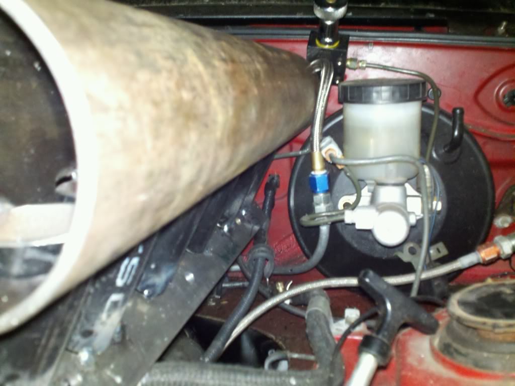 Name:  intakeclearancetobrakemaster.jpg
Views: 126
Size:  76.5 KB