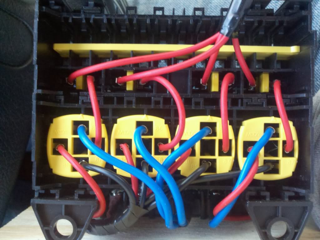 Name:  miatafusebox2.jpg
Views: 153
Size:  96.3 KB