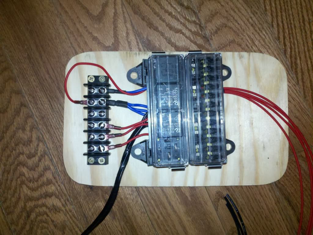 Name:  miatafusebox.jpg
Views: 151
Size:  138.4 KB