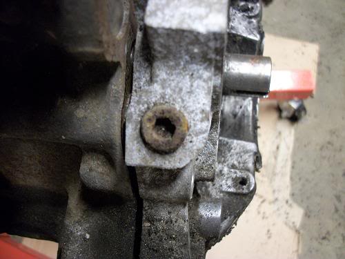 Name:  engineteardown001.jpg
Views: 72
Size:  42.9 KB