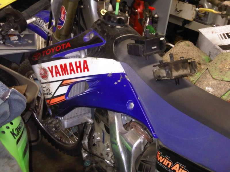 Name:  IMG00145-20100617-2124.jpg
Views: 231
Size:  77.6 KB