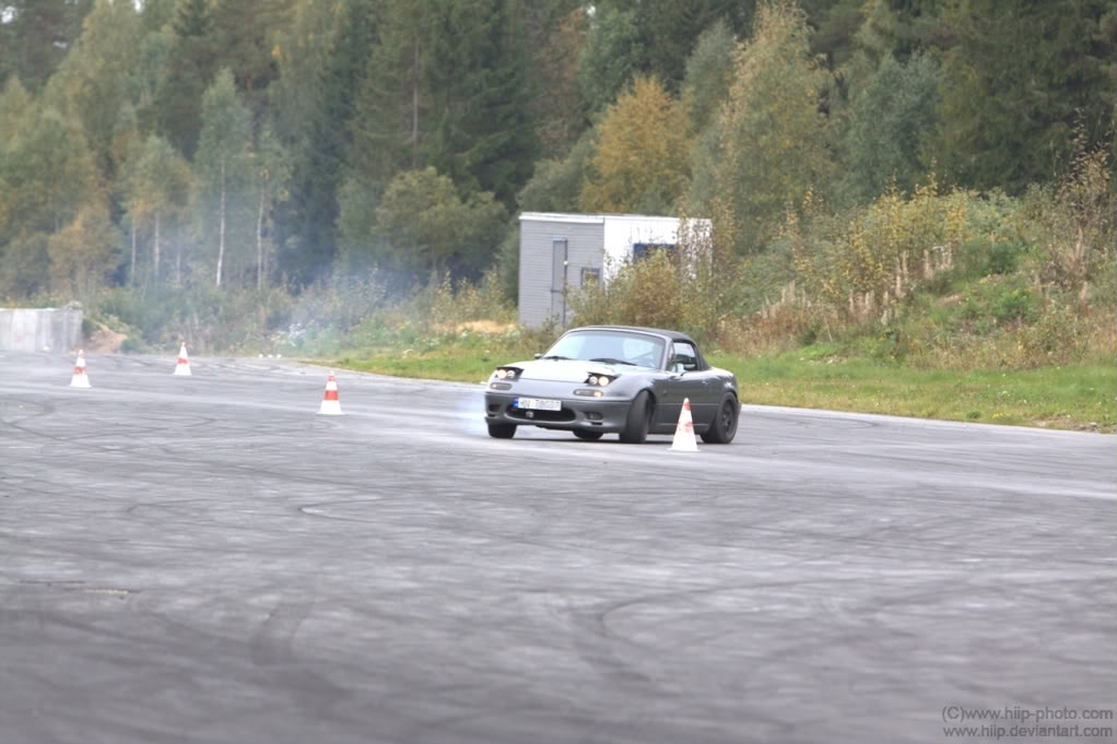 Name:  hf00003.jpg
Views: 2877
Size:  101.9 KB