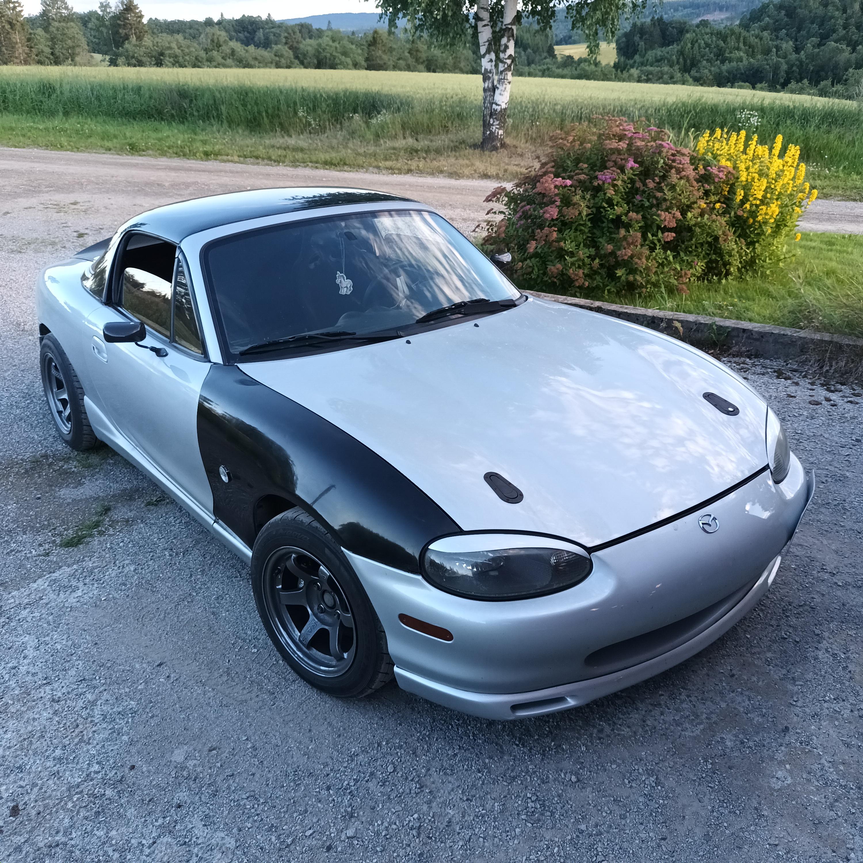 Name:  G8Xa5eO.jpg
Views: 799
Size:  1.36 MB