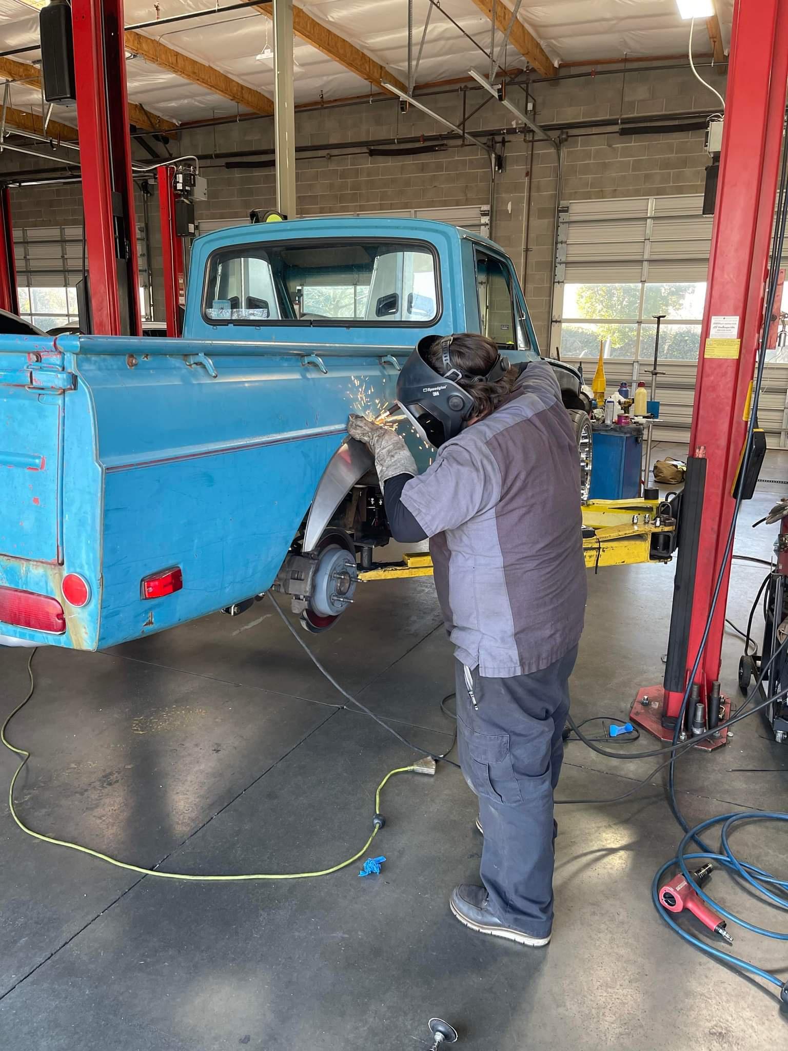 Name:  TBpthjZ.jpg
Views: 186
Size:  350.2 KB