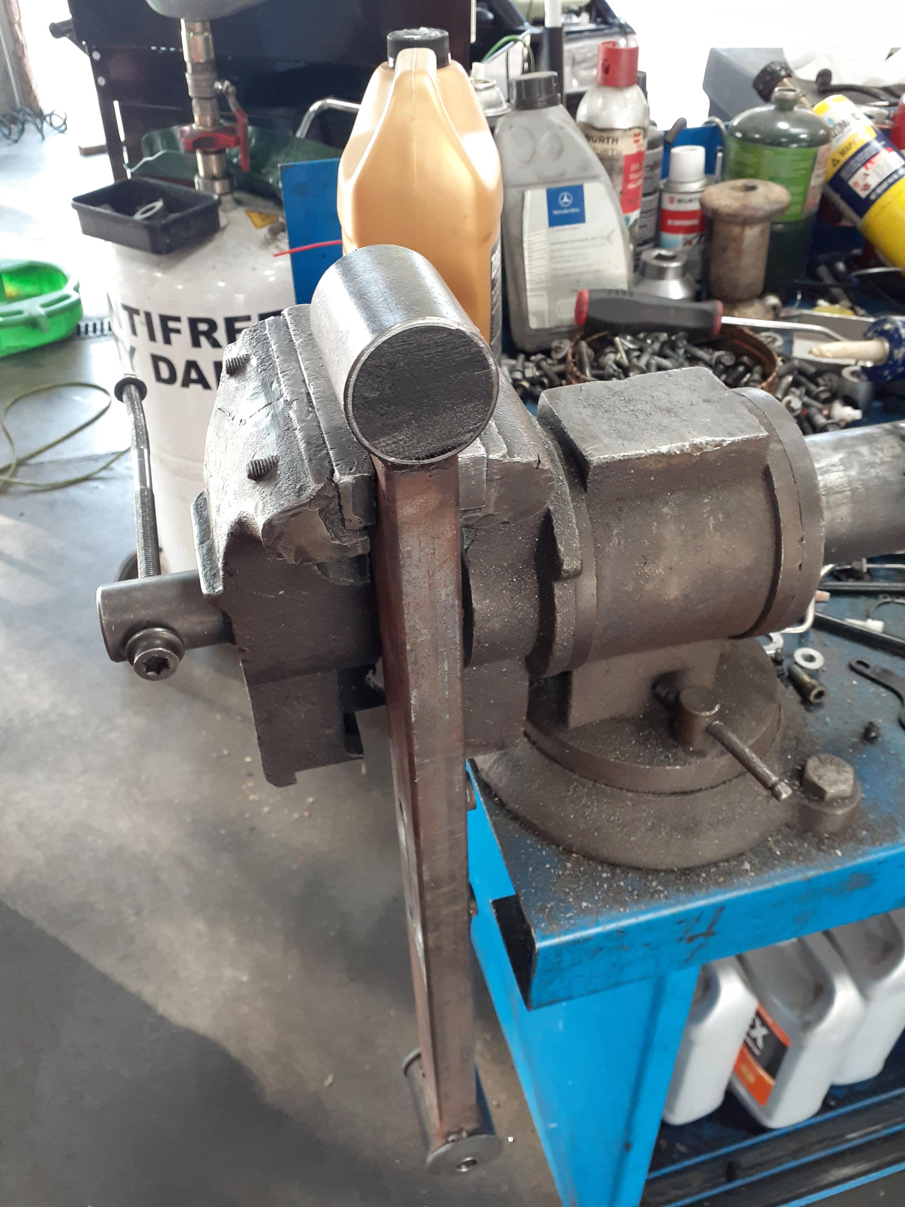 Name:  PMv5lSm.jpg
Views: 157
Size:  1,002.6 KB