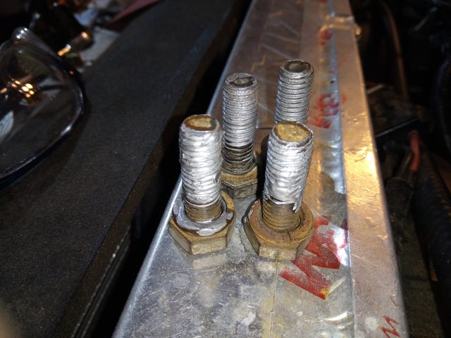 Name:  LUvY0SVl.jpg
Views: 68
Size:  56.7 KB