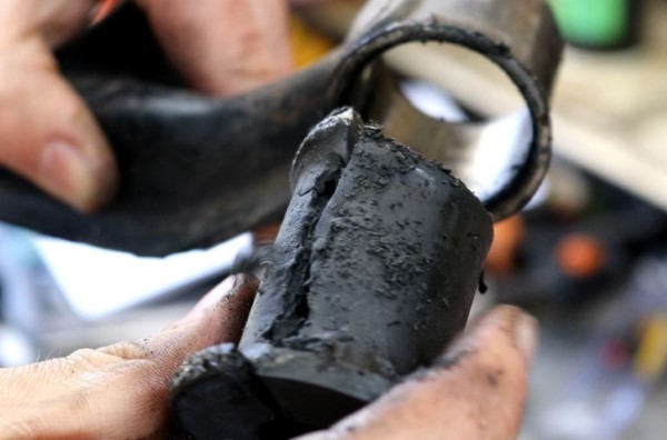 Name:  4cH8it2.jpg
Views: 76
Size:  42.1 KB