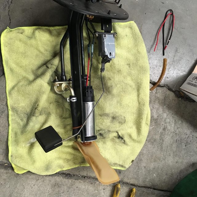 Name:  TrWC2ryl.jpg
Views: 159
Size:  97.5 KB