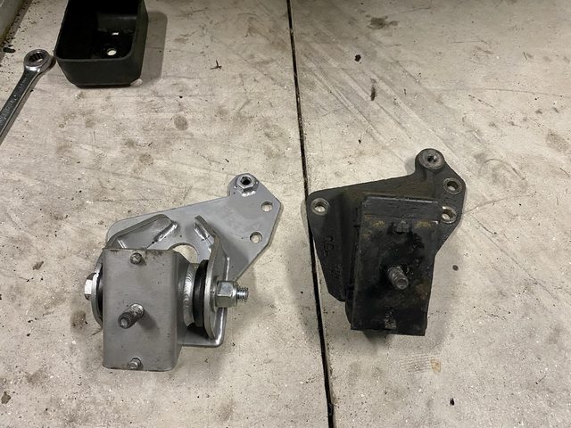 Name:  iLuAiTQl.jpg
Views: 158
Size:  74.2 KB