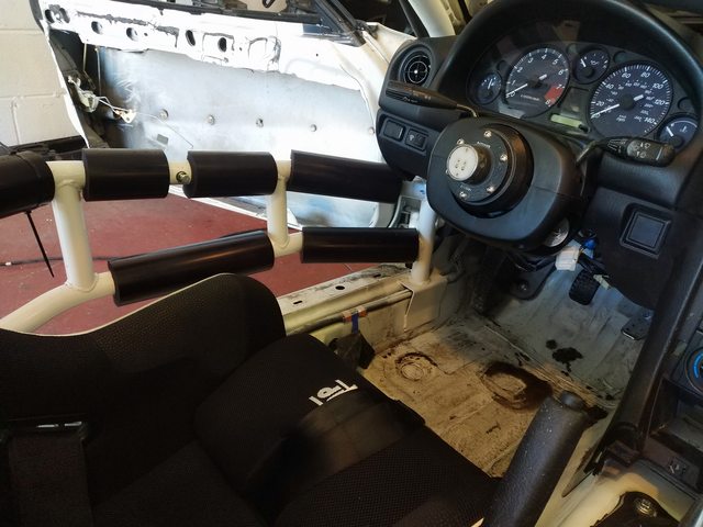 Name:  6NsrowAl.jpg
Views: 107
Size:  57.5 KB