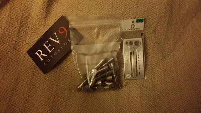 Name:  xaClv9Ml.jpg
Views: 26
Size:  51.0 KB