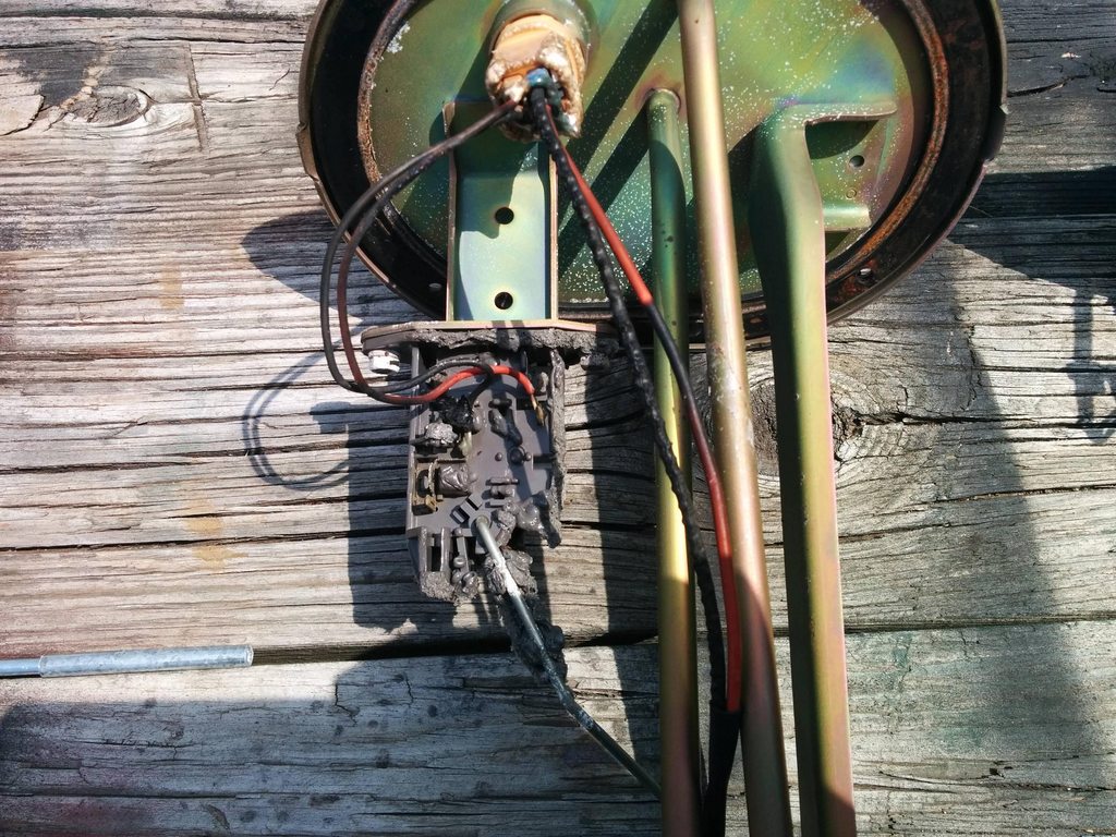 Name:  3M0UNFPh.jpg
Views: 67
Size:  220.6 KB