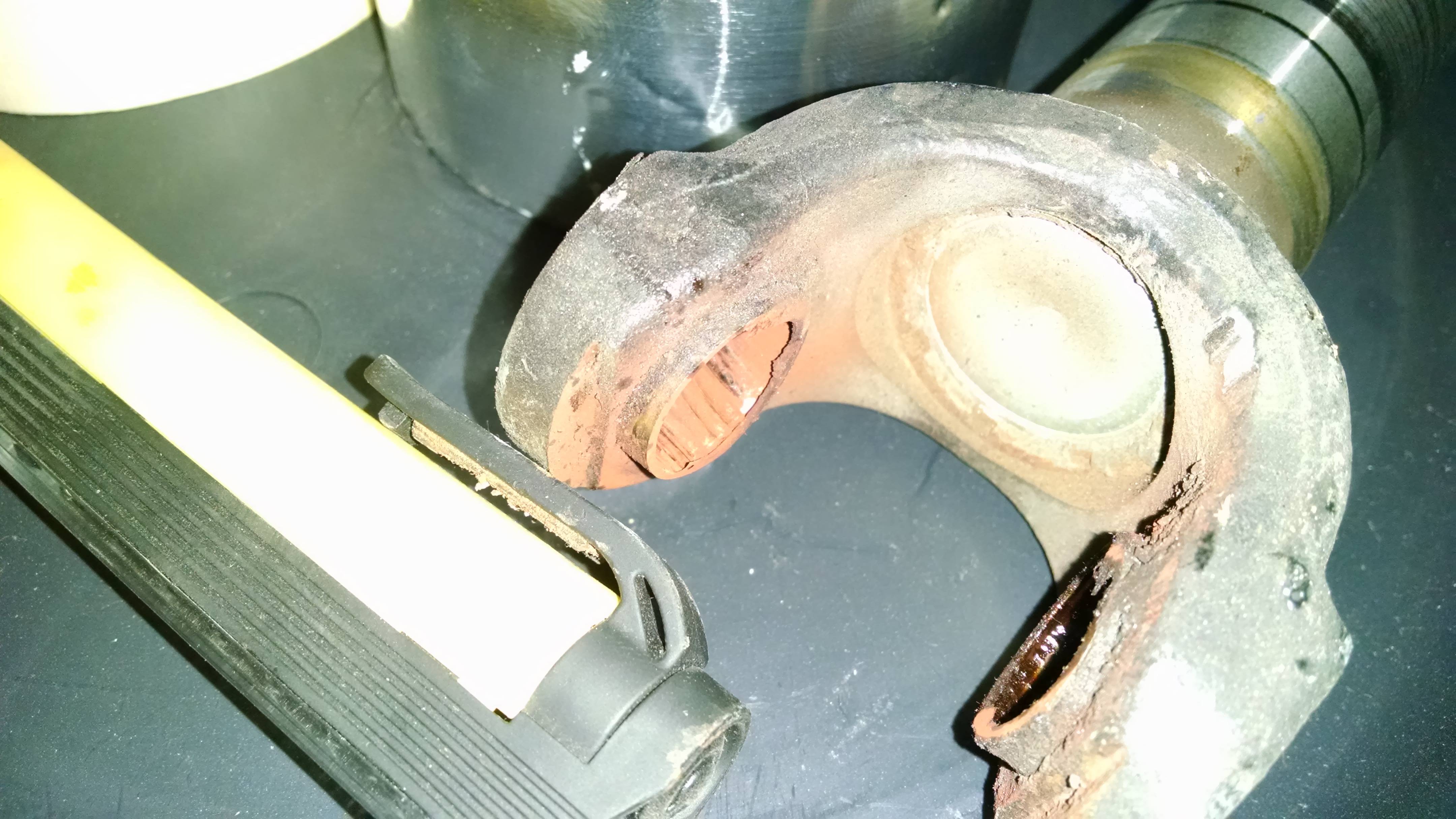 Name:  yzVe741.jpg
Views: 68
Size:  740.1 KB