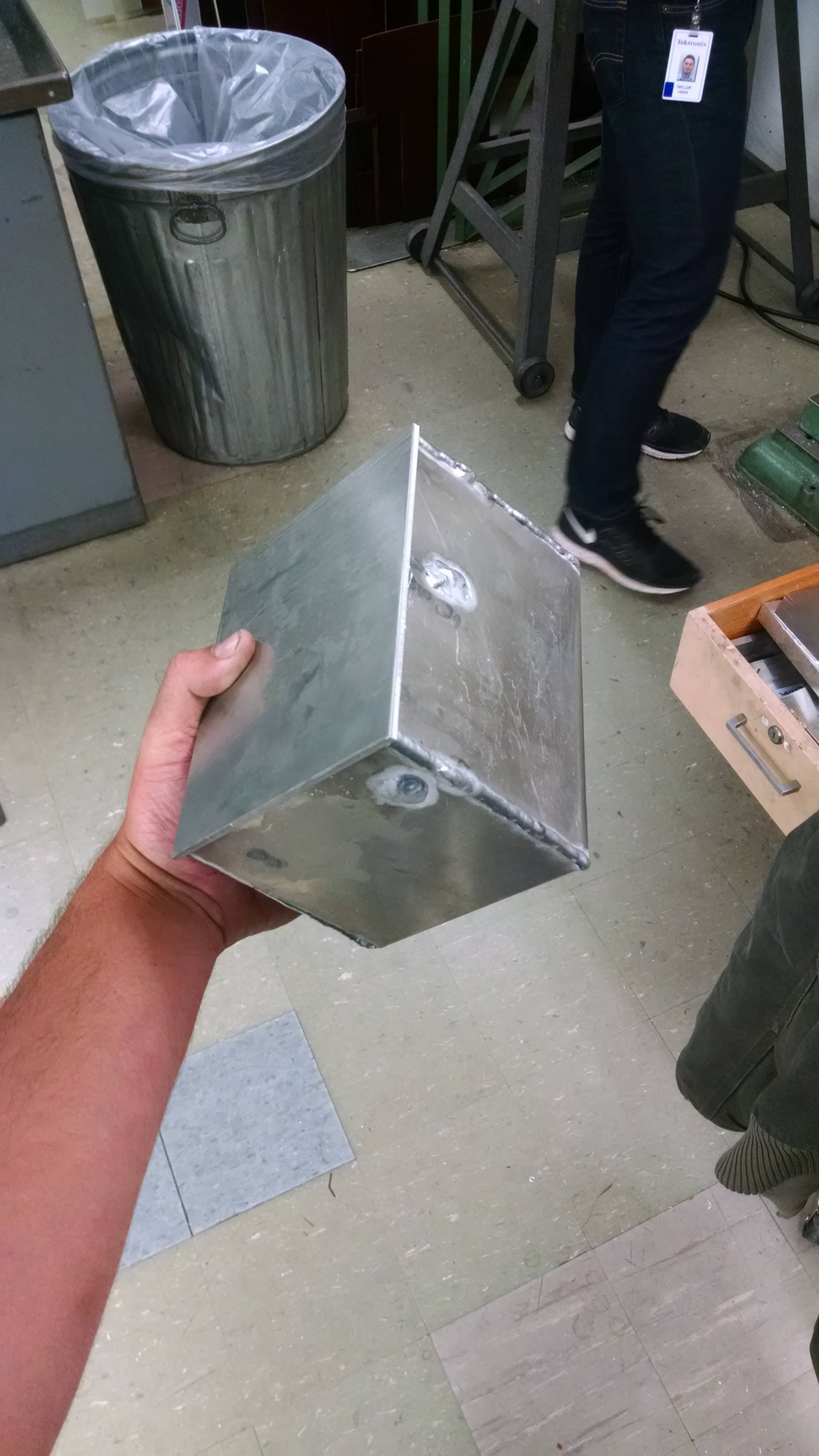 Name:  3mfOibd.jpg
Views: 37
Size:  514.7 KB