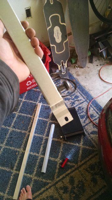 Name:  RbpLO7jl.jpg
Views: 69
Size:  60.0 KB