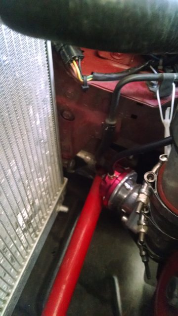 Name:  M4gfHF5l.jpg
Views: 69
Size:  40.7 KB