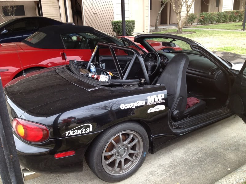 Name:  miata%20rollbar_zpsprzp9jak.jpg
Views: 781
Size:  115.9 KB