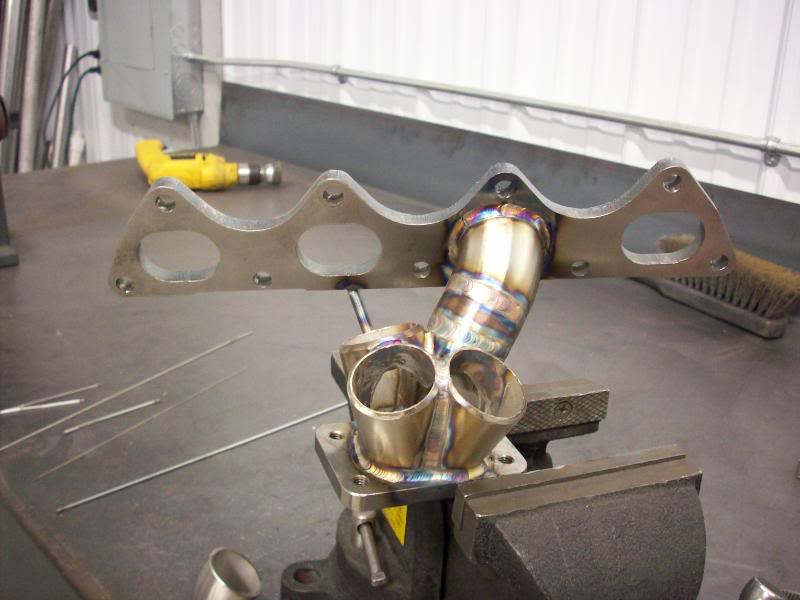 Name:  4doormanifold005.jpg
Views: 137
Size:  52.3 KB