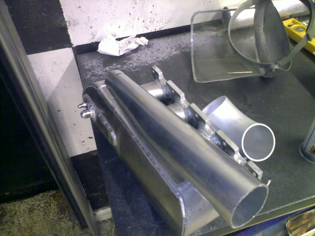 Name:  22052009163.jpg
Views: 1463
Size:  128.1 KB