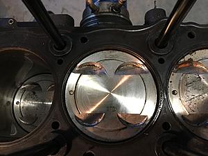 What Pistons are These?-img_5250.jpg