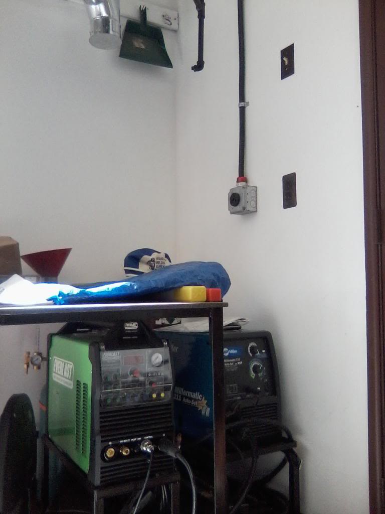 Name:  Image03302014163544.jpg
Views: 234
Size:  57.7 KB