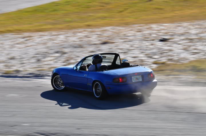 Name:  164338_931578487131_5014190_49516112_1012930_n.jpg
Views: 133
Size:  47.0 KB