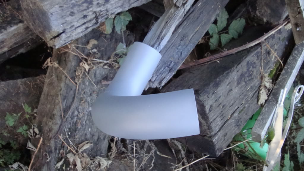 Name:  Nessa95004.jpg
Views: 81
Size:  113.4 KB