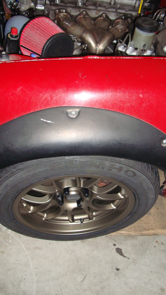 Name:  Nessa95008.jpg
Views: 75
Size:  124.7 KB