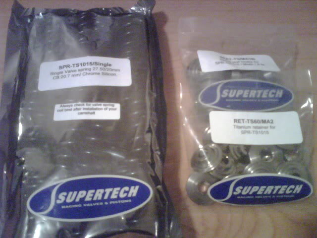 Name:  VwZXJ0ZWNoIFNpbmdsZSBWYWx2ZSBTcHJpbmdzIHdpdGggVGl0YW5pdW0gUmV0YWluZXJzLmpwZw_.jpg
Views: 96
Size:  43.0 KB