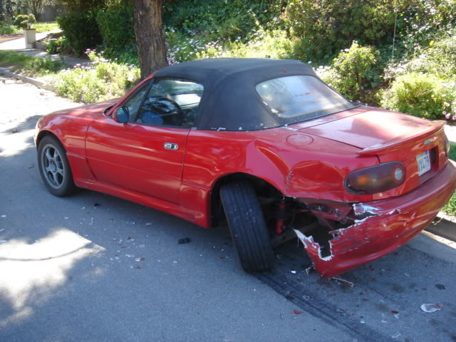 Name:  miatacrash.jpg
Views: 139
Size:  78.8 KB