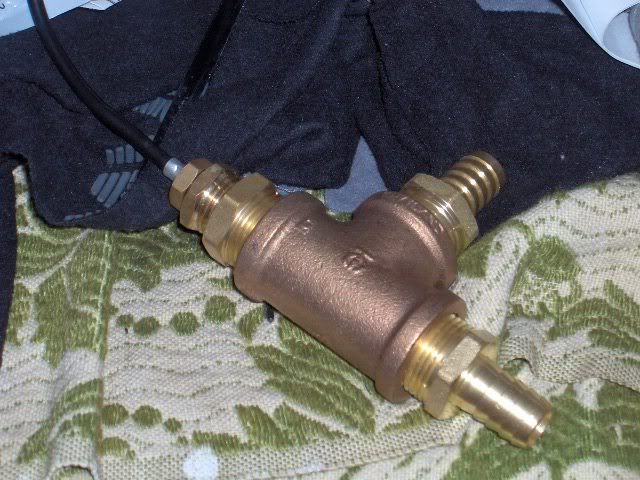 Name:  012-1.jpg
Views: 106
Size:  71.0 KB