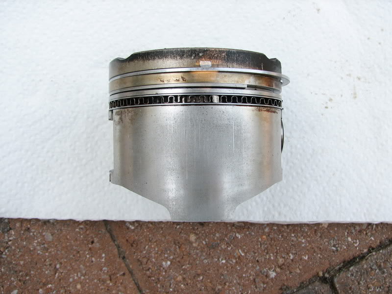 Name:  Piston005.jpg
Views: 107
Size:  70.9 KB