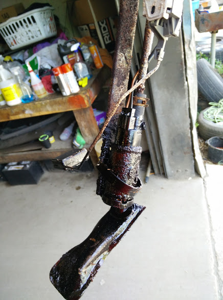 Name:  GFZZ0T0.jpg
Views: 313
Size:  74.3 KB