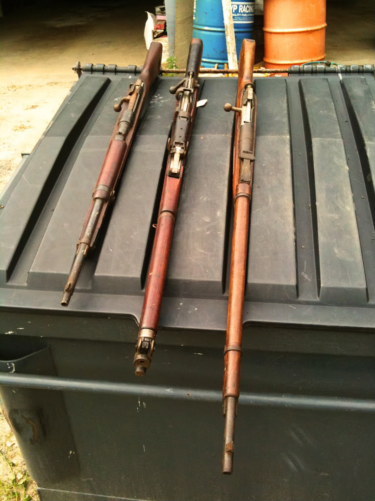 Name:  guns11.jpg
Views: 163
Size:  163.6 KB