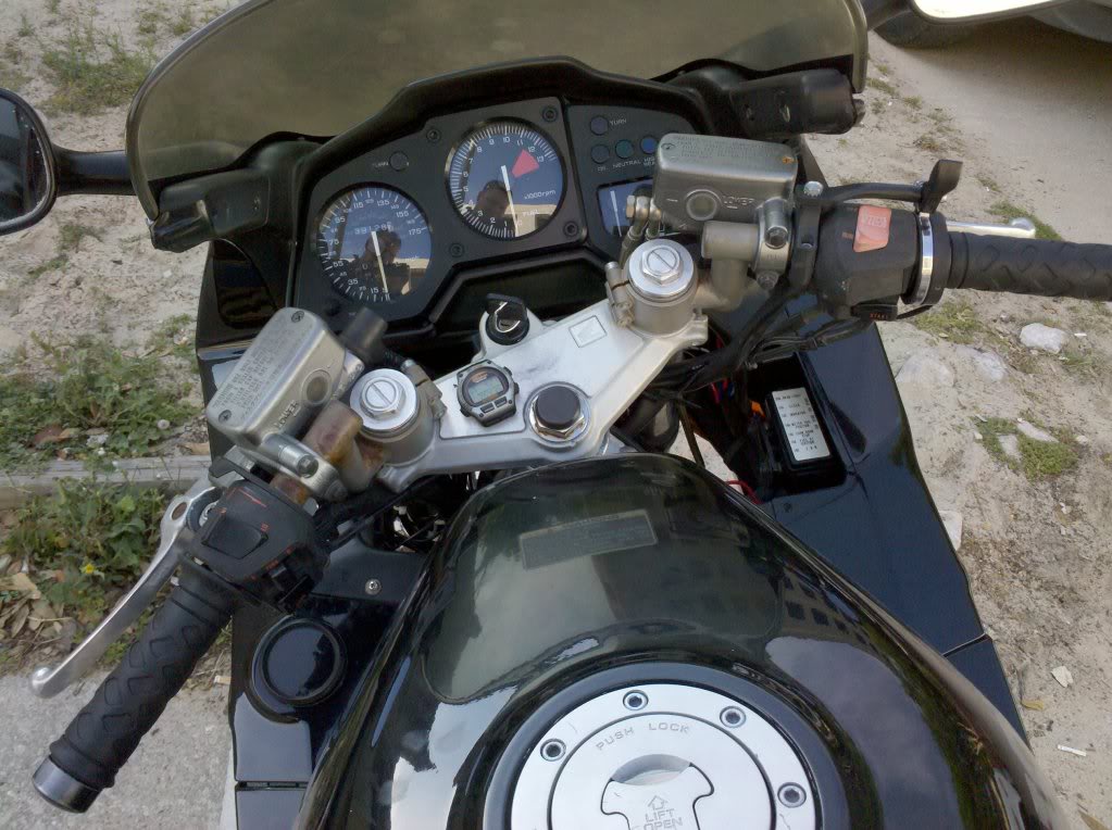 Name:  2010-04-21085448.jpg
Views: 104
Size:  158.3 KB