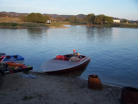 Name:  lakeboat.jpg
Views: 47
Size:  46.1 KB