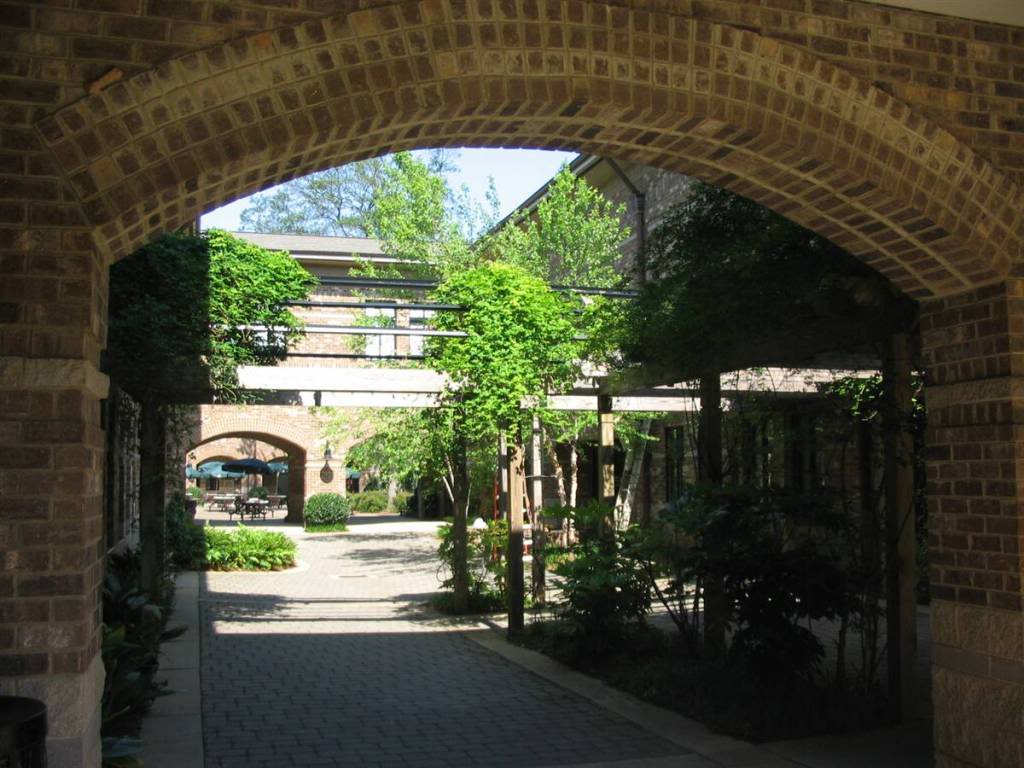 Name:  17700170.jpg
Views: 50
Size:  109.1 KB