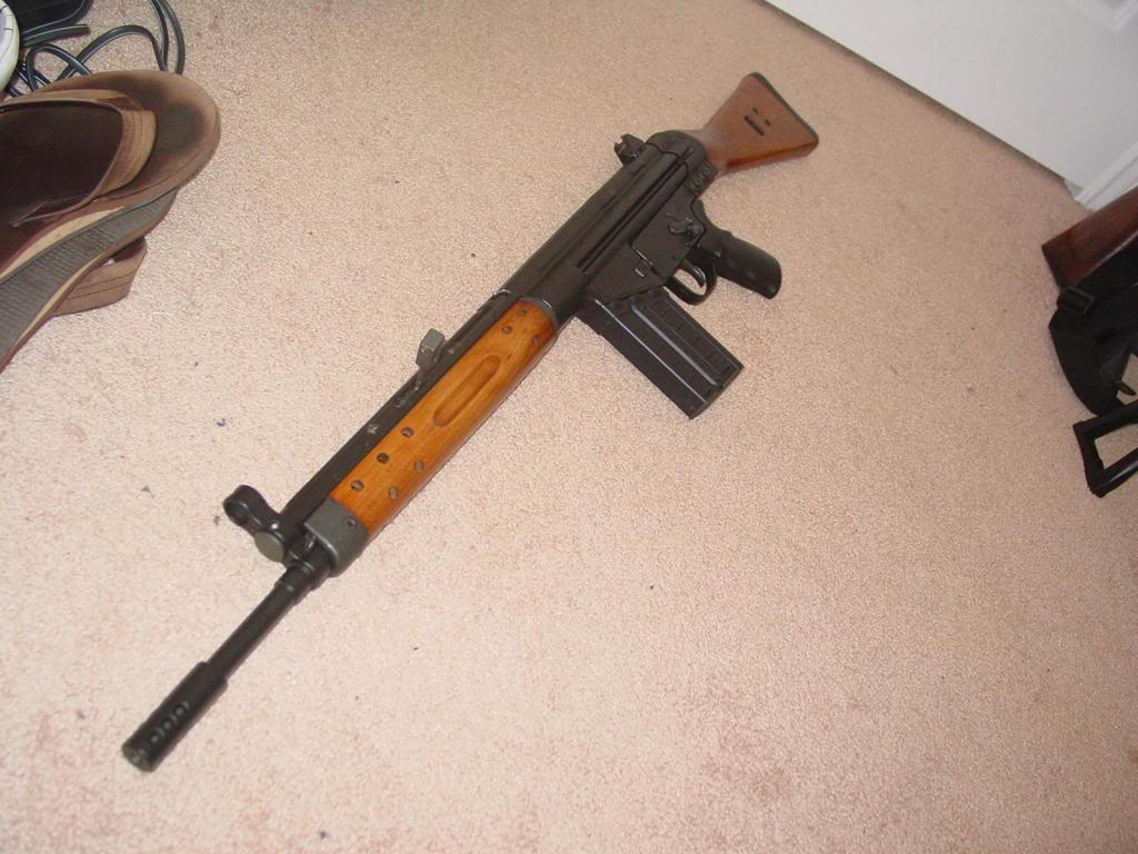 Name:  CETME03.jpg
Views: 108
Size:  105.9 KB