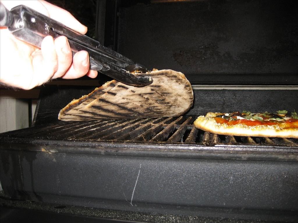 Name:  Pizza_4.jpg
Views: 86
Size:  119.5 KB