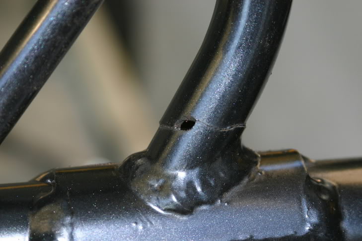 Name:  chassis-crack006.jpg
Views: 99
Size:  51.8 KB