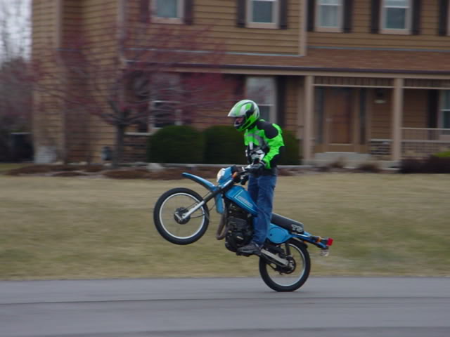 Name:  dirtbikewheelie.jpg
Views: 46
Size:  35.9 KB