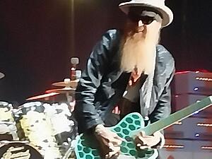 The AI-generated cat pictures thread-resized_20221112_223936.jpg