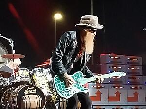 The AI-generated cat pictures thread-resized_20221112_223941.jpg