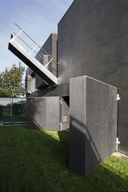 Name:  MC8tG.jpg
Views: 42
Size:  34.8 KB