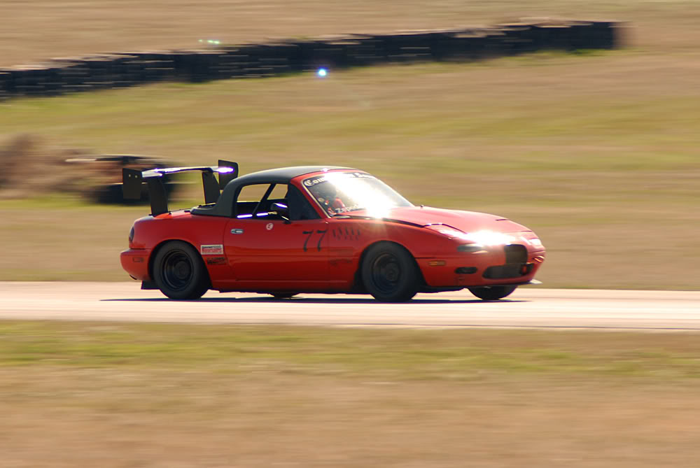 Name:  TrackDaysMarch2010050s.jpg
Views: 79
Size:  71.5 KB