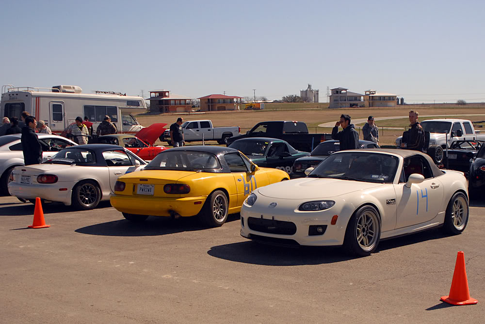 Name:  TrackDaysMarch2010100s.jpg
Views: 107
Size:  126.0 KB