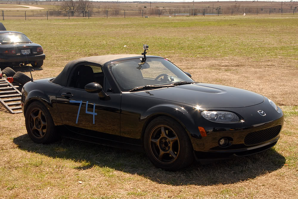 Name:  TrackDaysMarch2010194s.jpg
Views: 107
Size:  202.4 KB