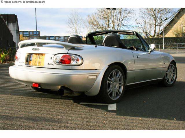 Name:  eunos1.jpg
Views: 42
Size:  51.9 KB