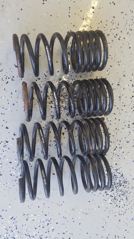 Name:  20161022_125957_zpsms4xk6eu.jpg
Views: 68
Size:  209.4 KB